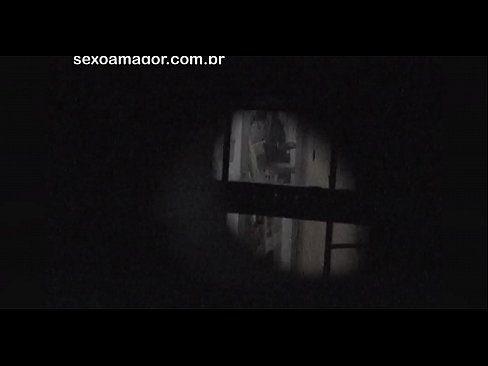 ❤️ 블론디는 중공 벽돌 뒤에 숨겨진 이웃 뱃사공에 의해 비밀리에 비디오에 녹화됩니다. ❌ 포르노 비디오 포르노에서 ko.nicepornphotos.ru ﹏